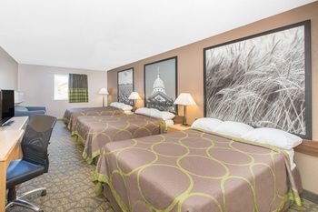 Hotel Super 8 Belleville Ks