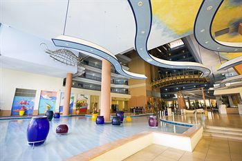 Hotel Mantra Crown Towers