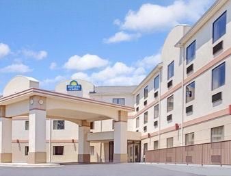 Hotel Days Inn And Suites