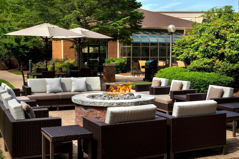 Hotel Courtyard By Marriott Milford