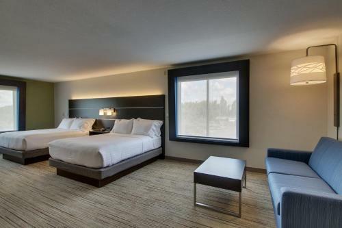Hotel Holiday Inn Express & Suites Morris
