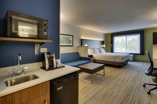Hotel Holiday Inn Express & Suites Morris