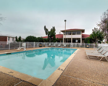 Hotel Clarion Inn University