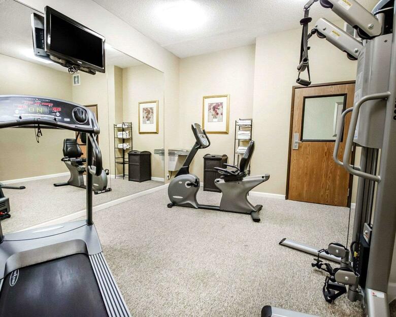 Hotel Comfort Inn & Suites