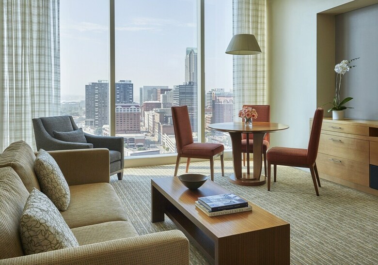 Four Seasons Hotel St Louis