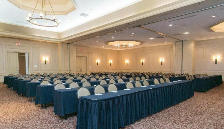 Adam�s Mark Hotel & Conference Center