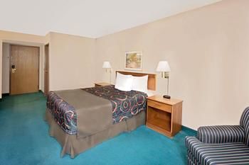 Hotel Days Inn Boonville