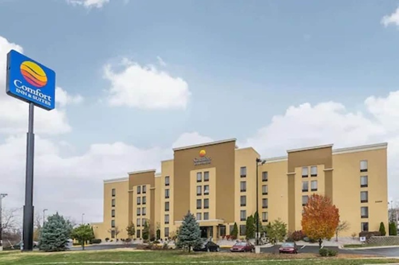 Hotel Comfort Inn & Suites