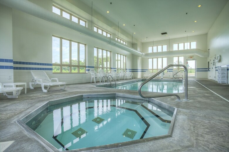 Hotel Comfort Inn & Suites