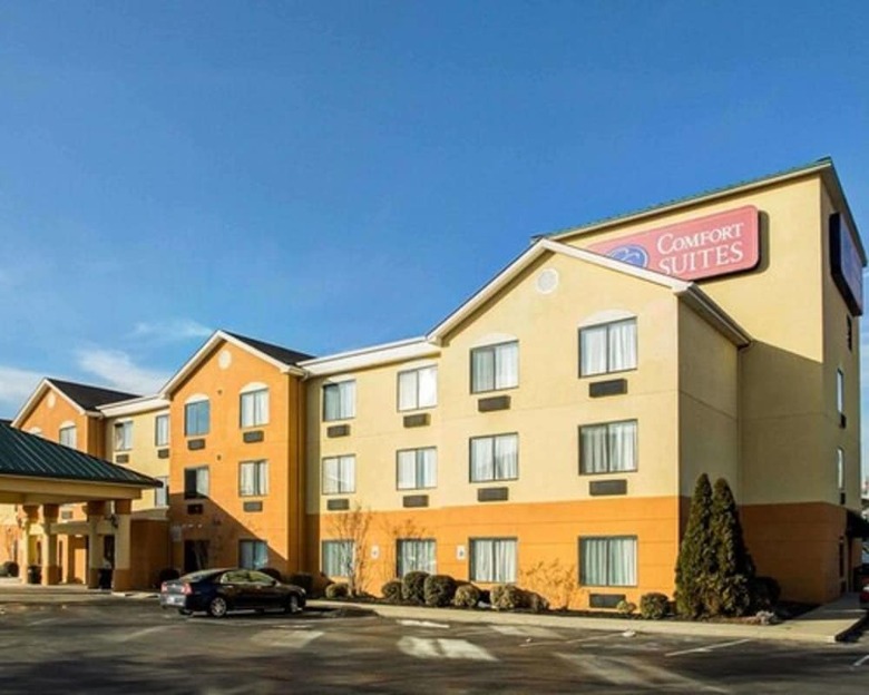 Hotel Comfort Suites