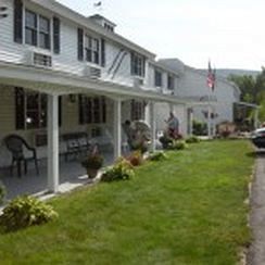 Hotel Gunstock Inn & Resort
