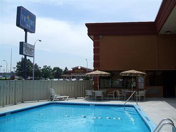 Hotel A Victory Inn - West Dearborn