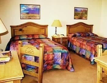 Hotel Santa Fe Suites