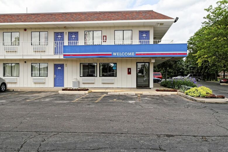 Motel 6 Cleveland West - Lorain - Amherst