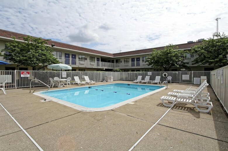 Motel 6 Cleveland West - Lorain - Amherst