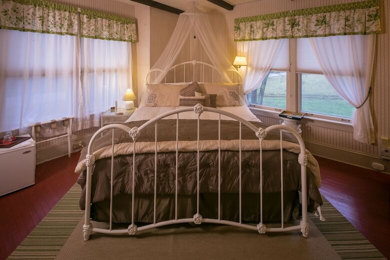 Bed & Breakfast Taylor House Inn