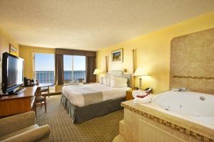 Hotel Ramada Plaza Nags Head Oceanfront