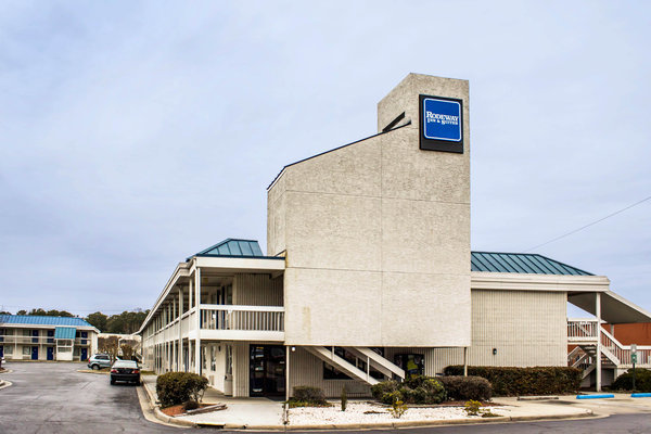 Motel Rodeway Inn & Suites