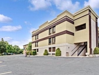 Motel Super 8 Raleigh Downtown South