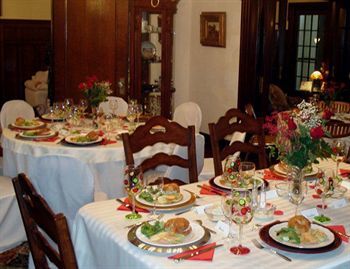Bed & Breakfast Simply Divine
