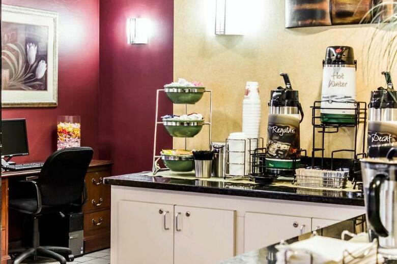 Hotel Quality Inn Roanoke Rapids