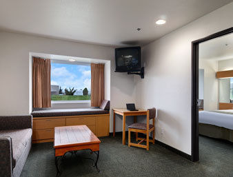 Hotel Americas Best Value Inn & Suites