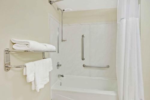 Hotel Wyndham Garden Charlotte Executive Park
