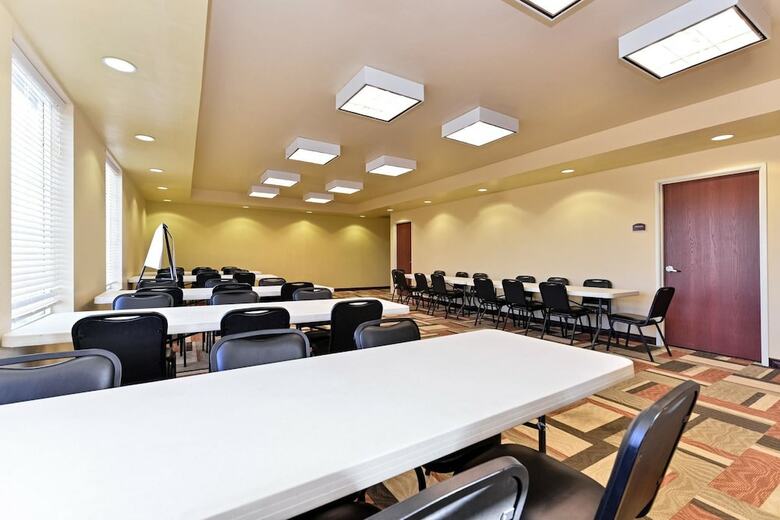 Hotel Quality Inn & Suites