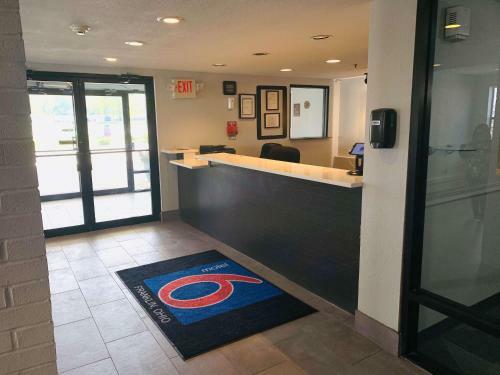 Motel 6 Franklin