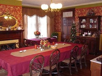 Bed & Breakfast Russell-cooper House