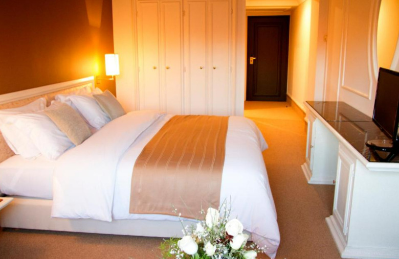 Hotel Nassim
