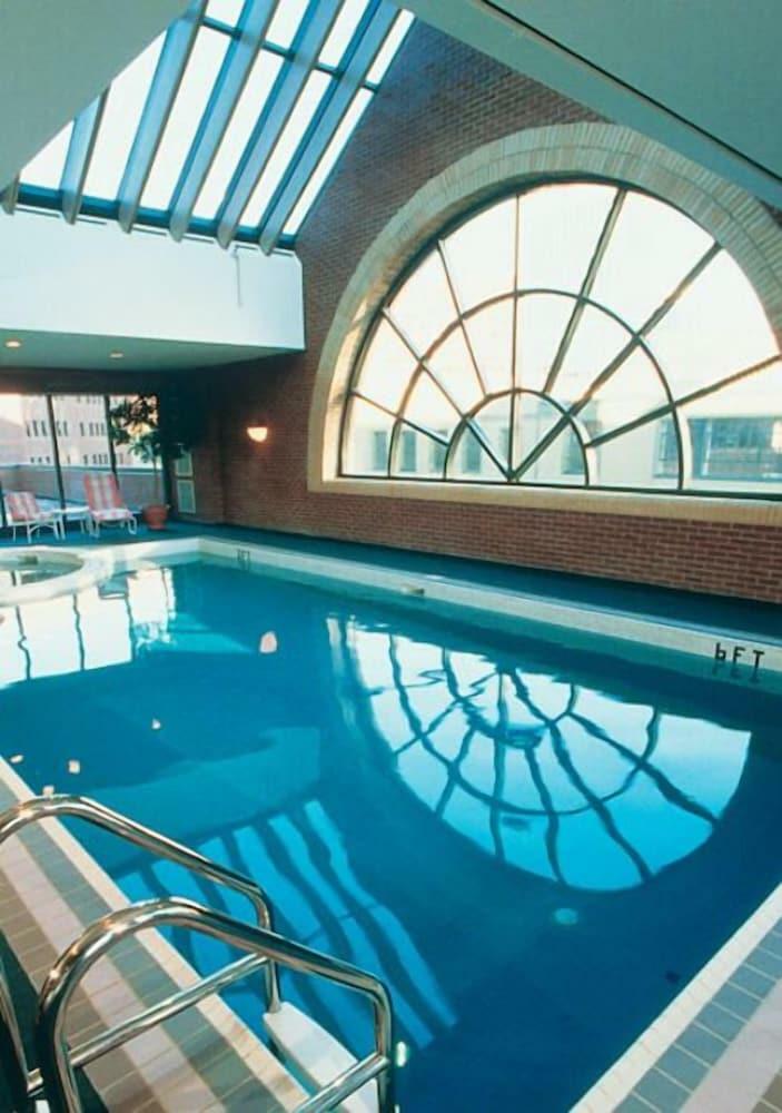 Prince George Hotel