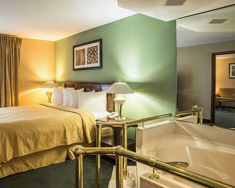 Hotel Quality Inn & Suites