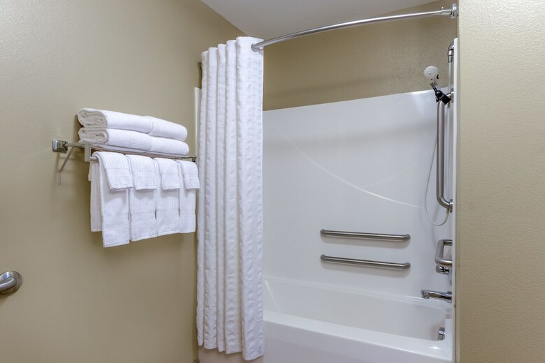 Hotel Candlewood Suites Minot