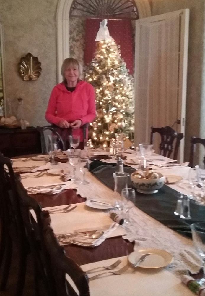 Pillsbury House Bed & Breakfast