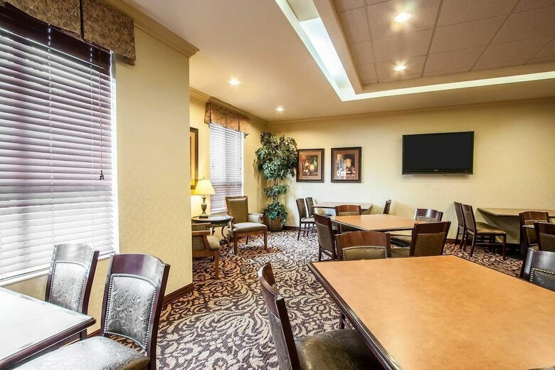 Hotel Comfort Inn And Suites Mcminnville