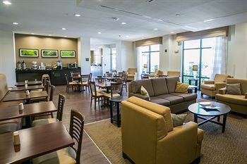 Hotel Sleep Inn And Suites