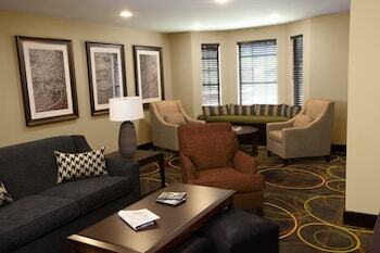 Hotel Staybridge Suites College Station