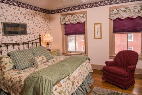 Grape Arbor Bed And Breakfast
