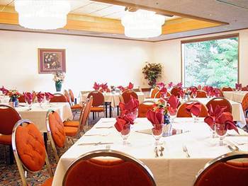 Hostal Oyster Bay Inn & Suites