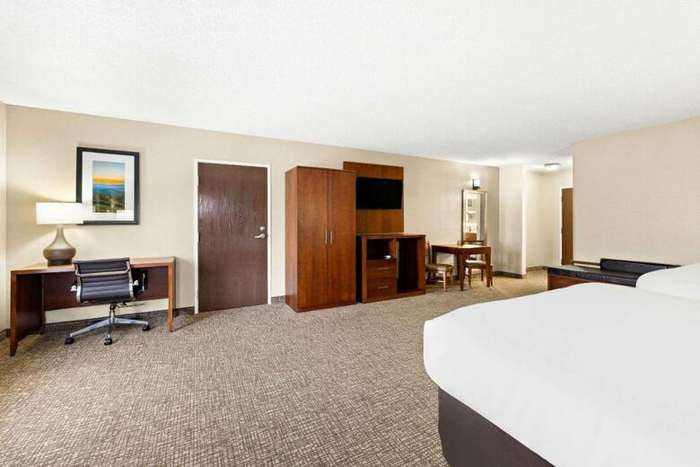 Hotel Comfort Suites Abingdon