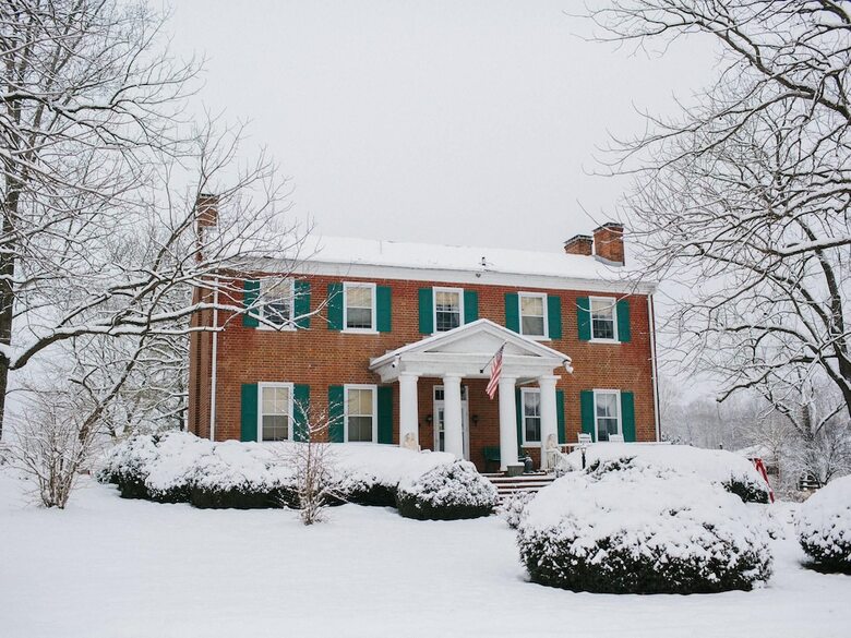 Cave Hill Farm Bed And Breakfast