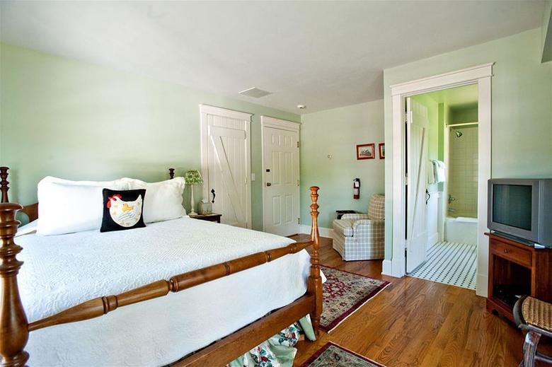 Bed & Breakfast Inn At Old Virginia