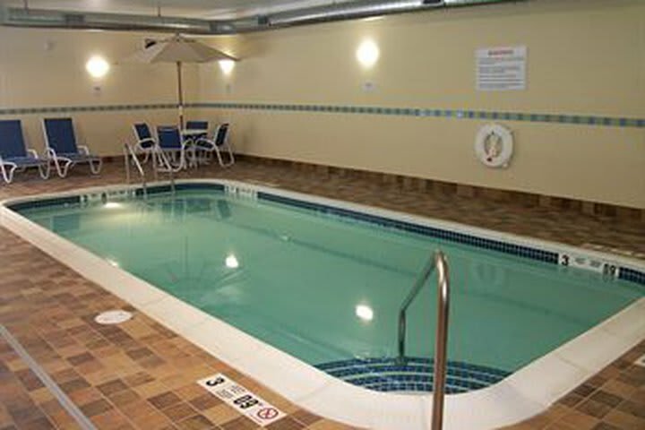 Hotel Holiday Inn Express Cortland