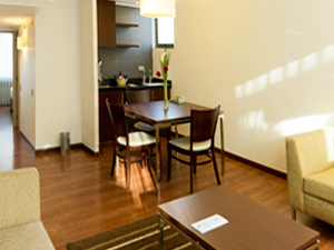 Hotel 45 By Director