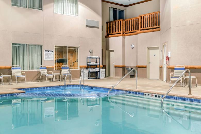 Hotel Rodeway Inn And Suites Tomahawk