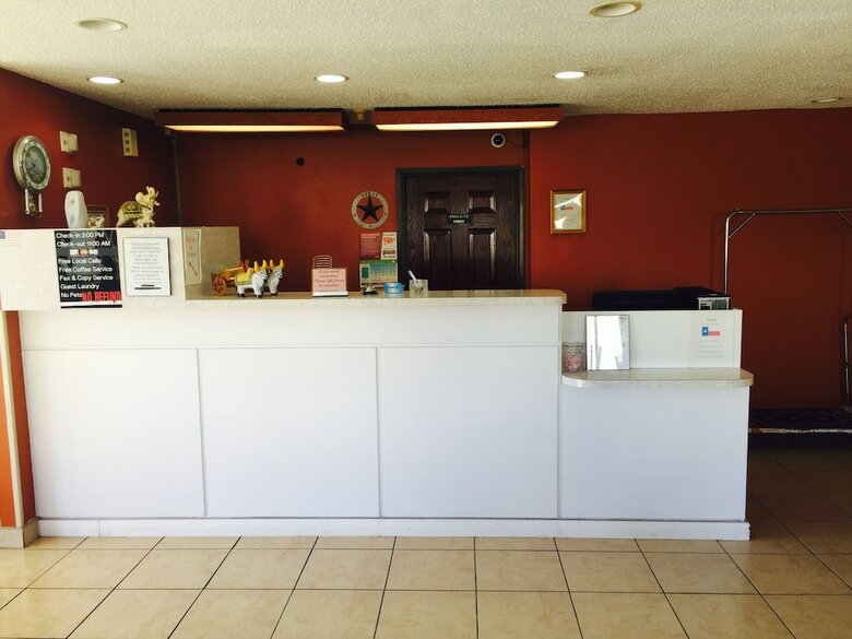 Hotel Texas Inn & Suites