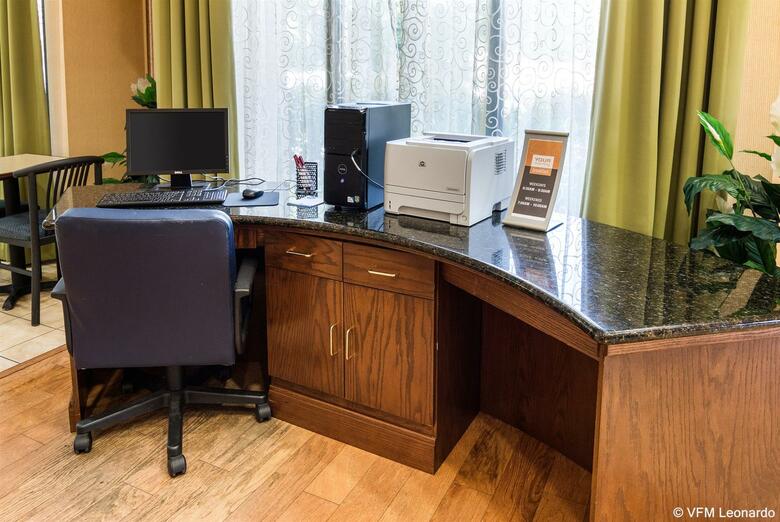 Hotel Comfort Suites Nacogdoches