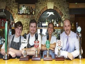 Hostal The Greyhound Inn