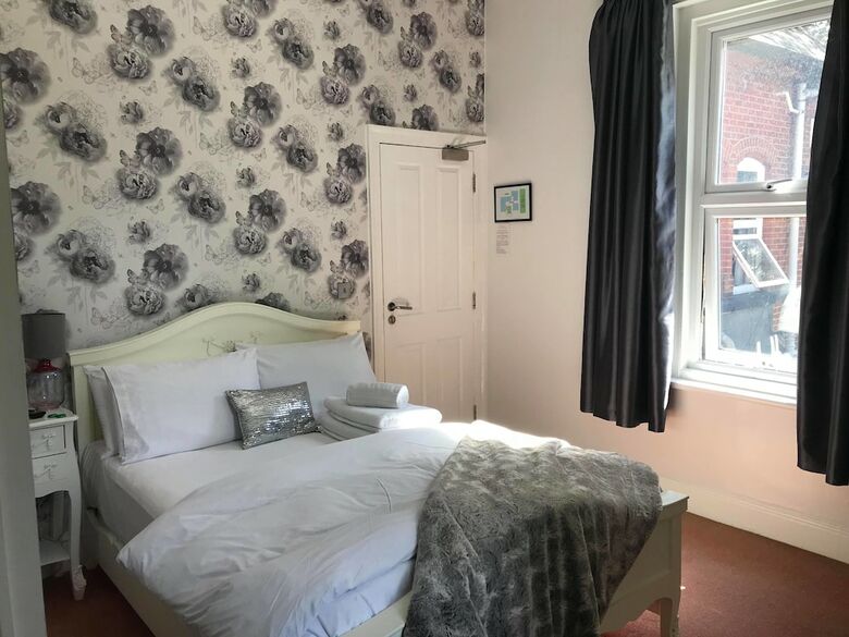 Hostal The Blue Keys Hotel